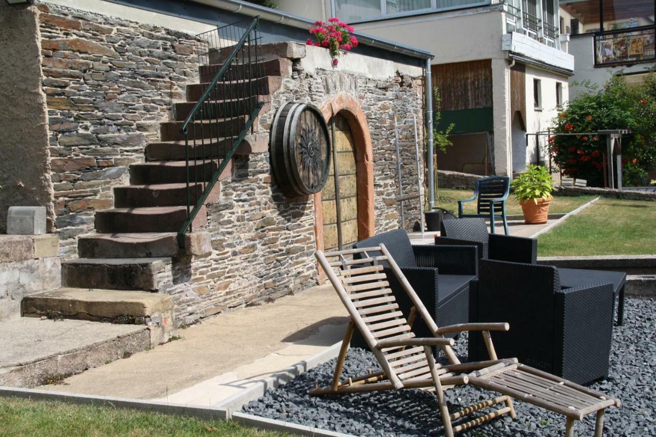Weingut / Gaestehaus Gerlach 오지그 외부 사진